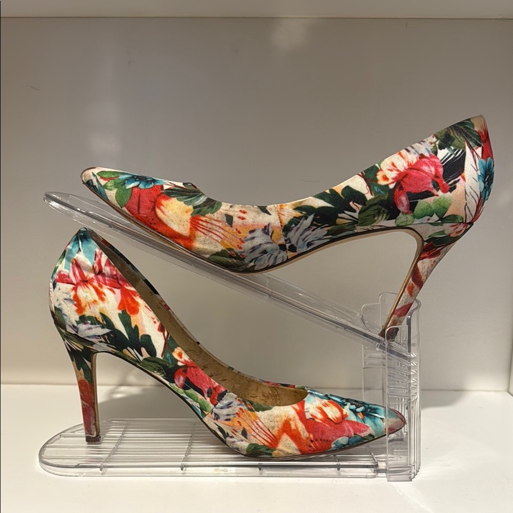 Jessica Simpson Red and Green Heels Vibrant Floral Design